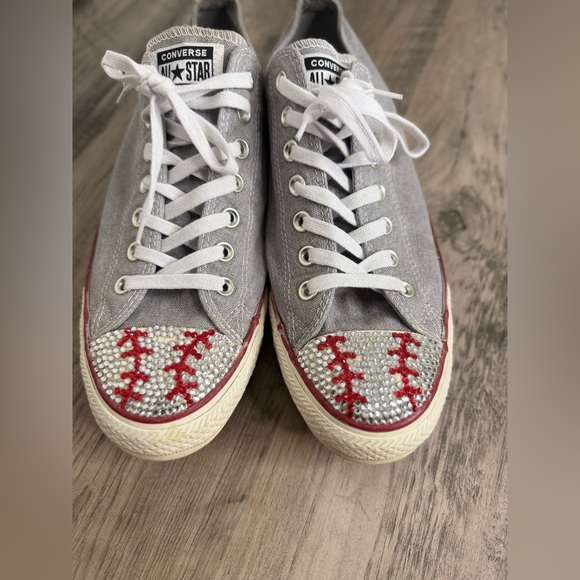 Custom Converse- Rhinestone baseball designs - Picture 1 of 5